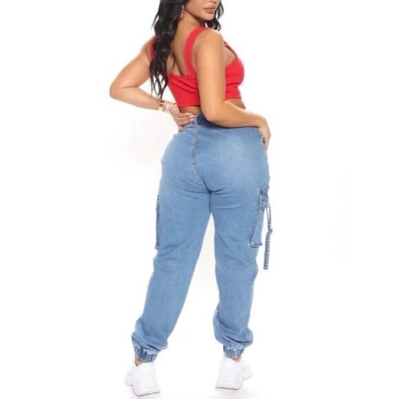 Ambiance Red Cotton Blend Square Neck Wide Straps Crop Tank Size M RefFNB‎ - Picture 4 of 12